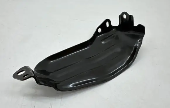 Other engine bay part