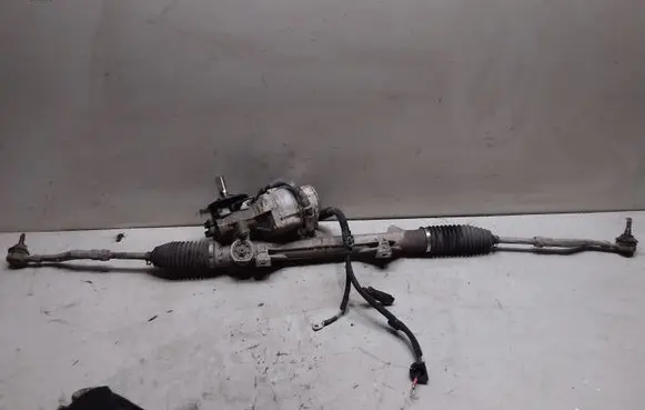 Peugeot 208 Steering rack 6700002757 Q003TC2074