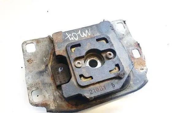 Ford Kuga I Engine mount bracket 538A20