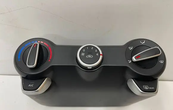 KIA Rio Climate control unit 97250H8020
