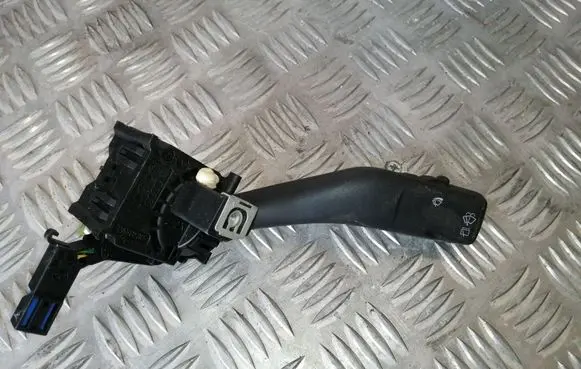 Volkswagen Touran I Wiper control stalk 1K0953519