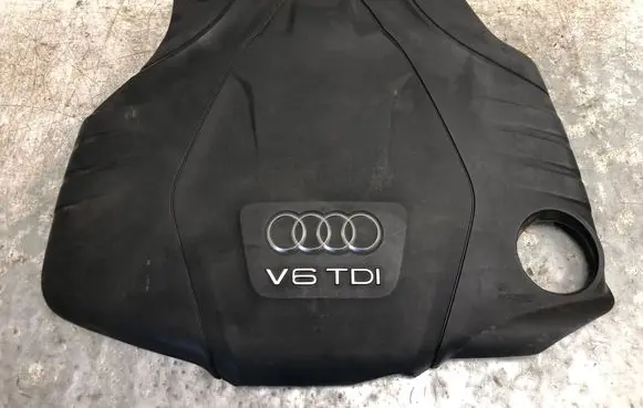 Audi Q5 SQ5 Engine cover (trim) 059103925CF-BILI 059103925CF