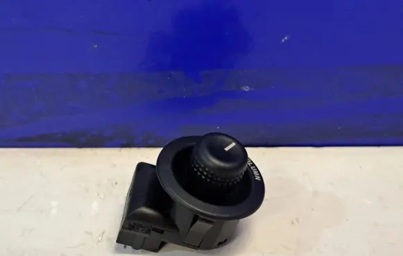Jaguar XF X250 Steering wheel adjustment switch 2R836465CA