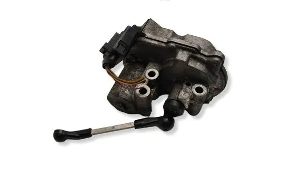 Volkswagen Touareg I Intake manifold valve actuator/motor 059129086E A2C53112910 2900399561