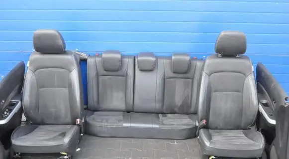 Suzuki Vitara (LY) Seat and door cards trim set 