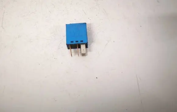 Volvo XC90 Other relay 8663490