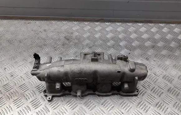 Audi Q5 SQ5 Intake manifold 06H133201AR