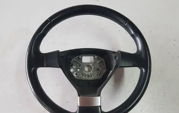 Volkswagen Tiguan Steering wheel 1T0419091AB