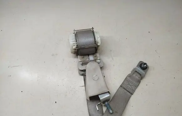 Chrysler Town u0026 Country V Third row seat belt 34010539A