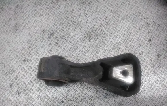 Citroen C5 Engine mount bracket