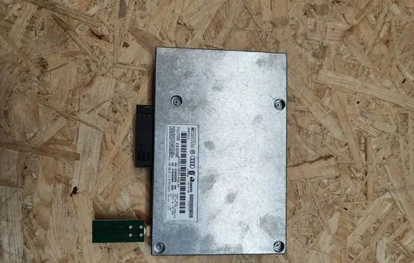 Audi A4 S4 B8 8K Bluetooth control unit module 8T0862335D