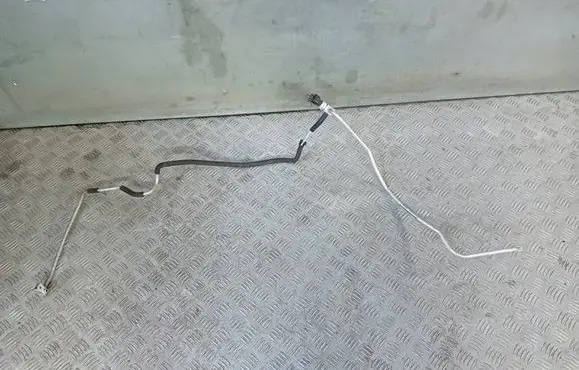 Suzuki Swift II Air conditioning (A/C) pipe/hose 9573168L00 91401A3020 082012
