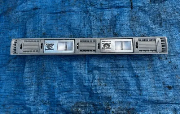 Volkswagen Multivan T5 Headlining lighting console trim 