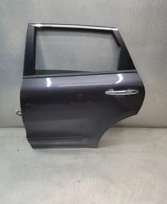 KIA Niro Rear door