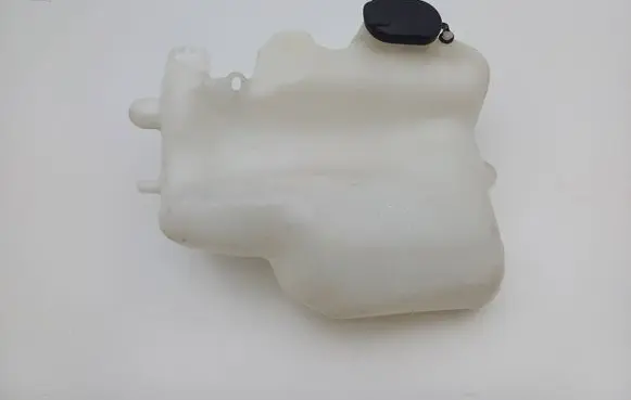 Renault Clio II Windshield washer fluid reservoir/tank 8200071215 8200090772
