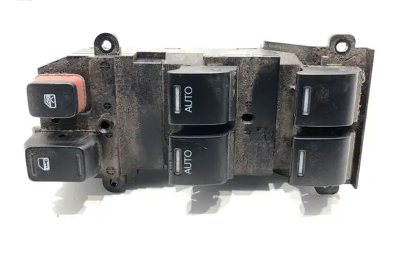 Honda CR-V Electric window control switch 35750-SWA-G011-M2