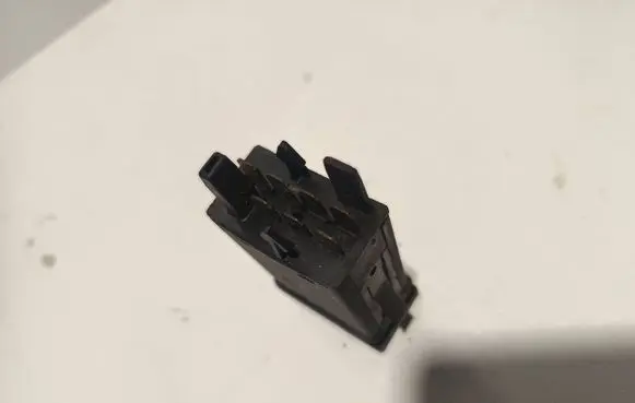 Audi A4 S4 B5 8D Hazard light switch 8D0941509C PNC60000