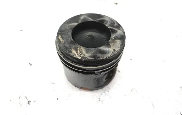 BMW 5 E60 E61 Piston 0840BB