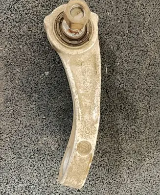 Mercedes-Benz C AMG W205 Front anti-roll bar/stabilizer link A2053230717