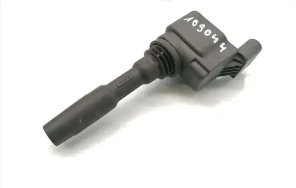 Skoda Octavia Mk3 (5E) High voltage ignition coil 05E905110