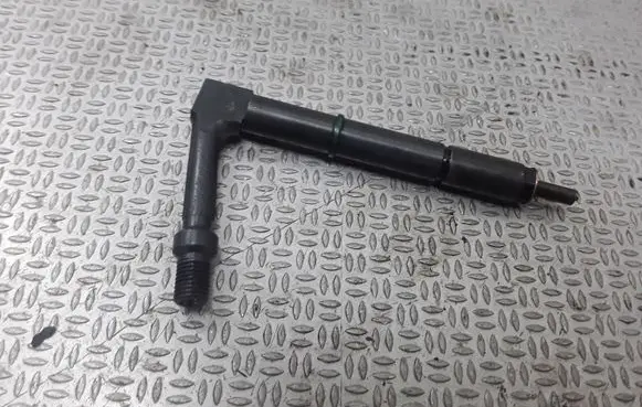 Nissan Almera N16 Fuel injector Z484391