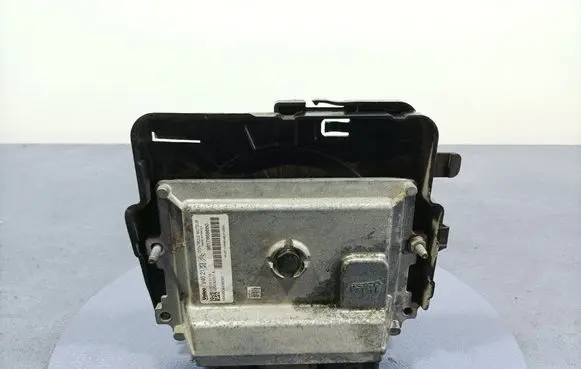 Peugeot 301 Engine control unit/module ECU 9817868880