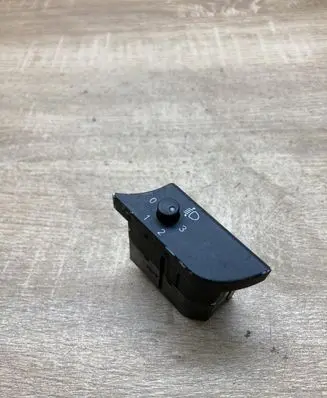 Audi A4 S4 B7 8E 8H Headlight level height control switch 8E1919094 016458