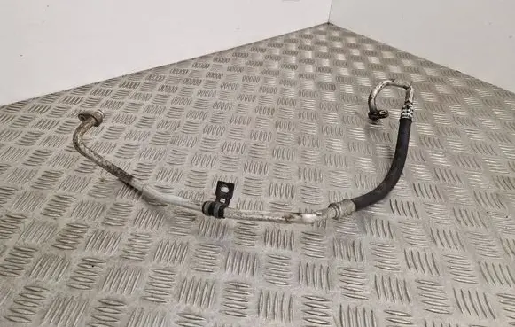 Peugeot 308 Air conditioning (A/C) pipe/hose 9675635380