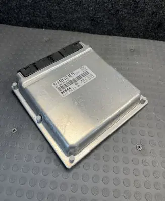 Mercedes-Benz S W220 Engine control unit/module A6131530379 0281010828