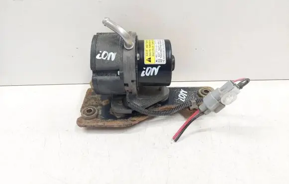 Mitsubishi i-MiEV Vacuum pump TD8233 0Z100203