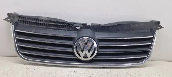 Volkswagen PASSAT B5.5 Front bumper upper radiator grill 3B0853651L