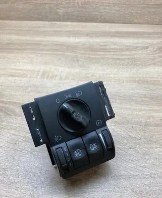 Opel Corsa C Light switch 09114384