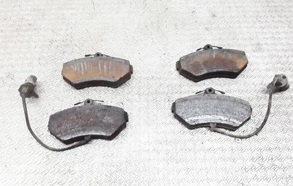 Audi A4 S4 B6 8E 8H Brake pads (front) 
