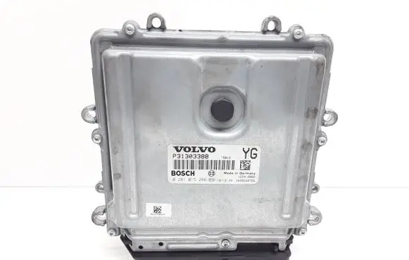 Volvo V70 Engine control unit/module 31303388 P31303388 0281015286
