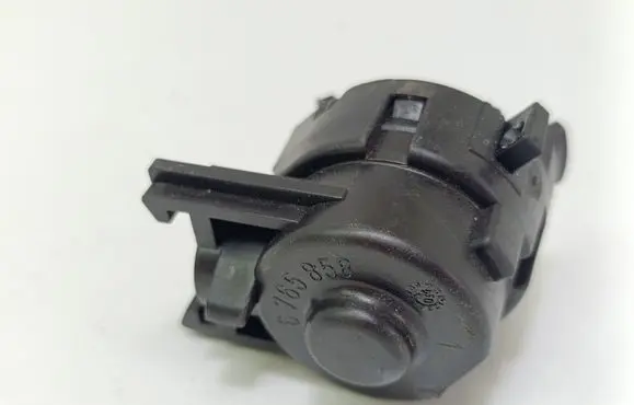 BMW 5 E60 E61 Ignition lock contact 6765858