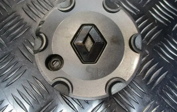 Renault Laguna II Original wheel cap