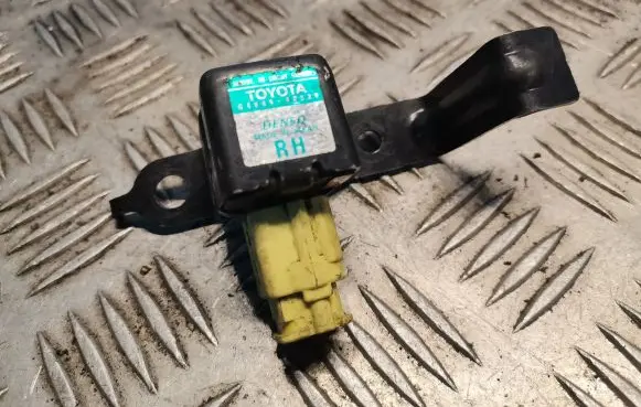 Lexus RX 450H Airbag deployment crash/impact sensor G484948020