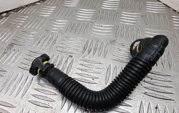 Ford Focus Breather/breather pipe/hose CM5G6K817CA