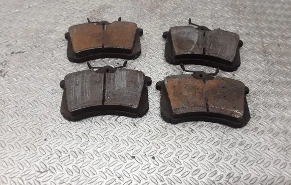 Seat Toledo III (5P) Brake pads (rear) 
