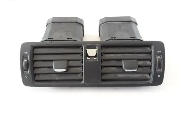 Volvo S40 Dash center air vent grill