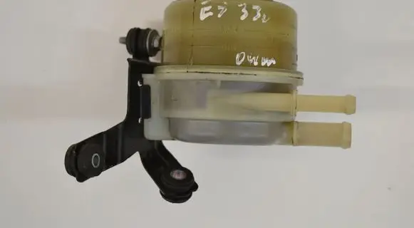 Lexus ES 250 - 300 - 330 Power steering fluid tank/reservoir 443620A185