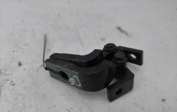 Rear door hinge set