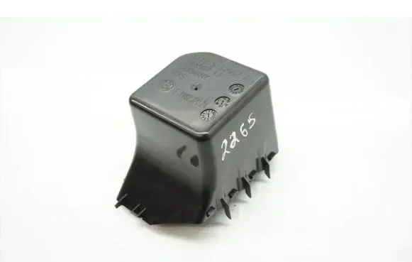 Glow plug pre-heat relay