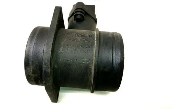 Volkswagen Jetta V Mass air flow meter 038906461B 0281002531