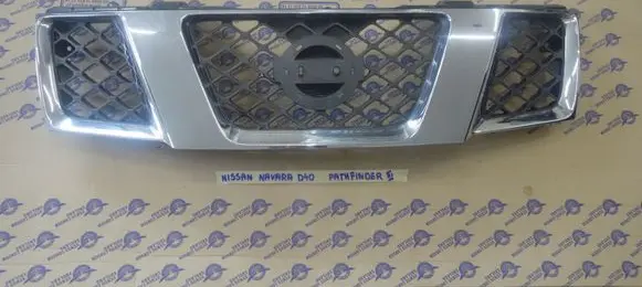 Nissan Navara D40 Front bumper upper radiator grill 810EB400