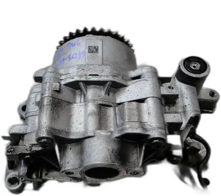 Jaguar F-Pace Oil pump G4D3-6L079-F