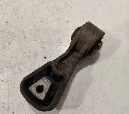 Fiat Ulysse Engine mount bracket