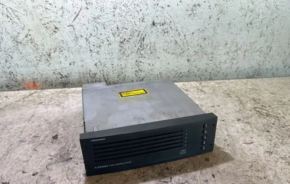 CD/DVD changer