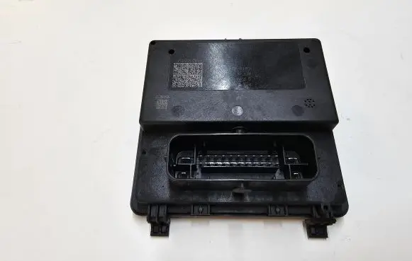 Jeep Grand Cherokee WL Tailgate/trunk control unit/module 68356645AI