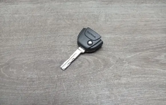 Volvo S60 Ignition key/card 